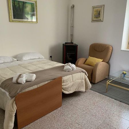 Fra Il Mare E La Sila Apartment Cerenzia ภายนอก รูปภาพ