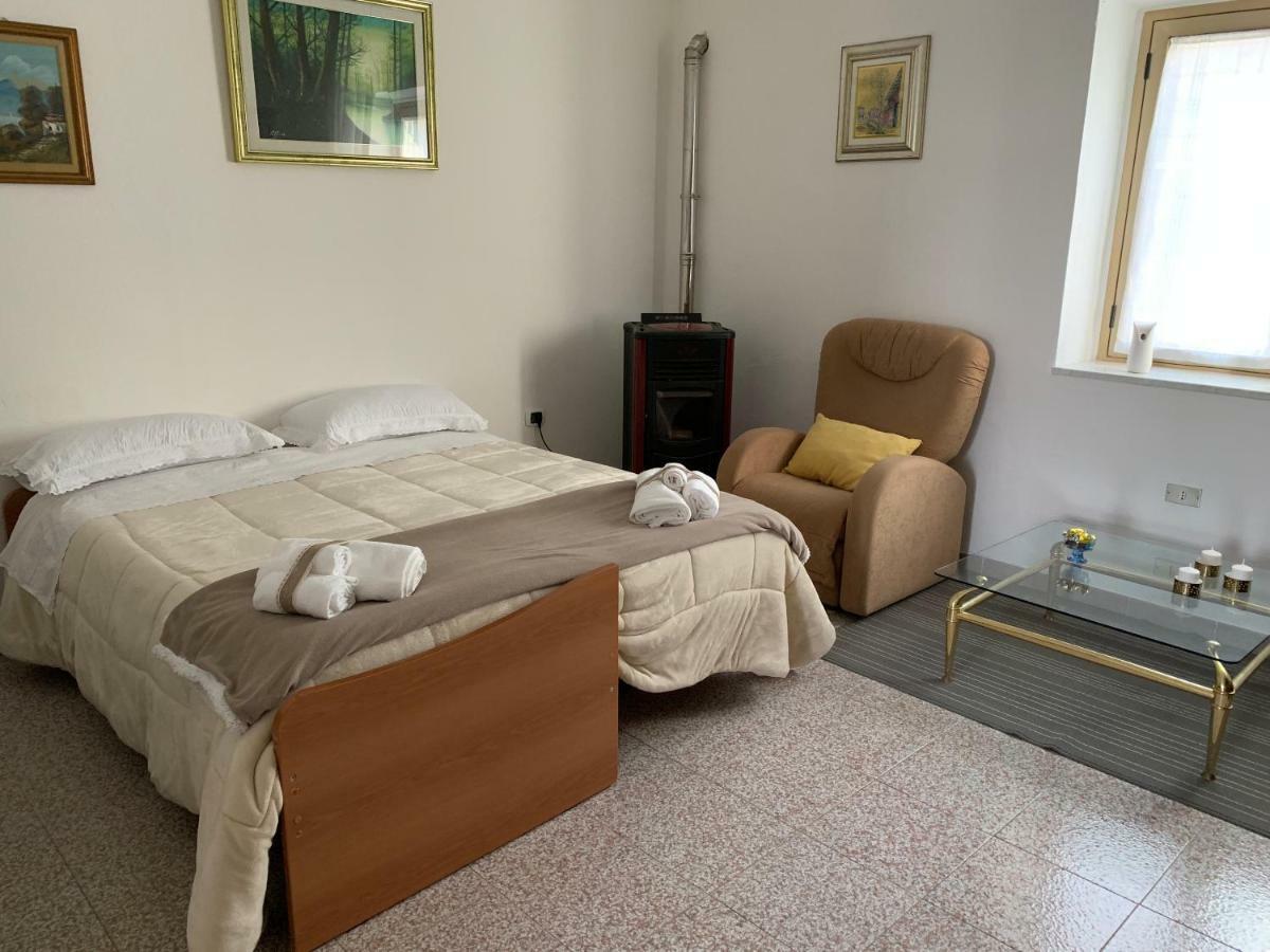 Fra Il Mare E La Sila Apartment Cerenzia ภายนอก รูปภาพ